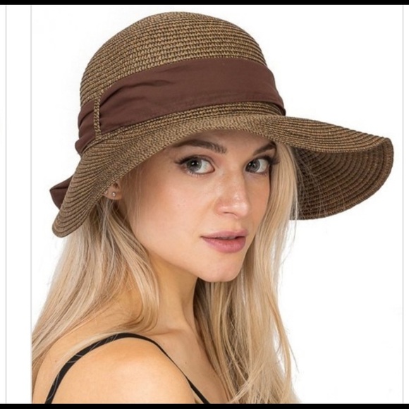 ❌SOLD❌ Sweet & Sexy Ribbon Accented Floppy Straw Hat NWT - Picture 2 of 8